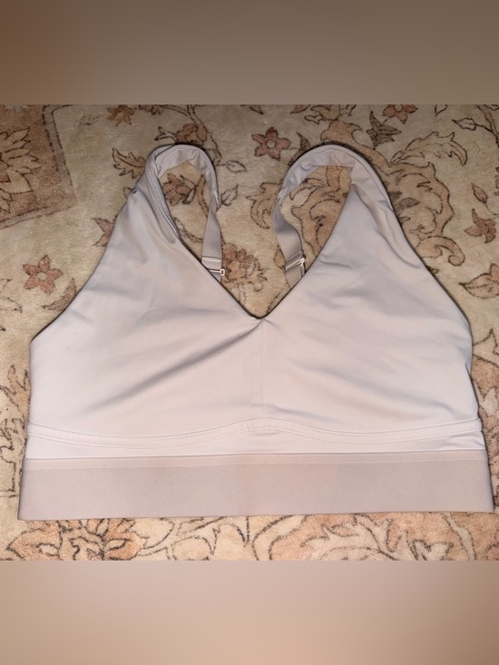 Fabletics Other - White Fabletics sports bra XL